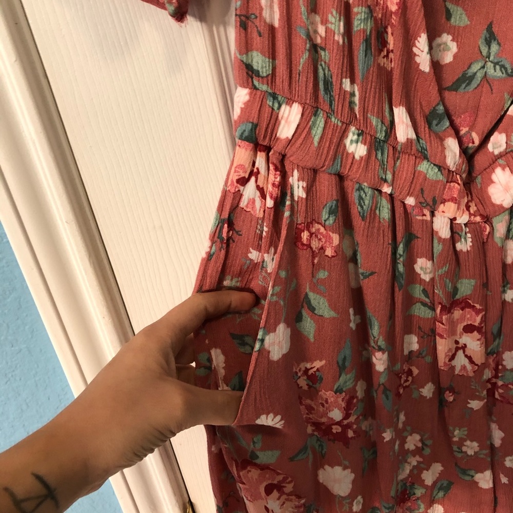 Target Romper - Picture 4 of 4